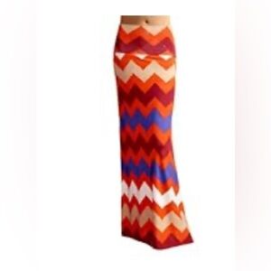 Chevron Maxi Skirt 🧡💙